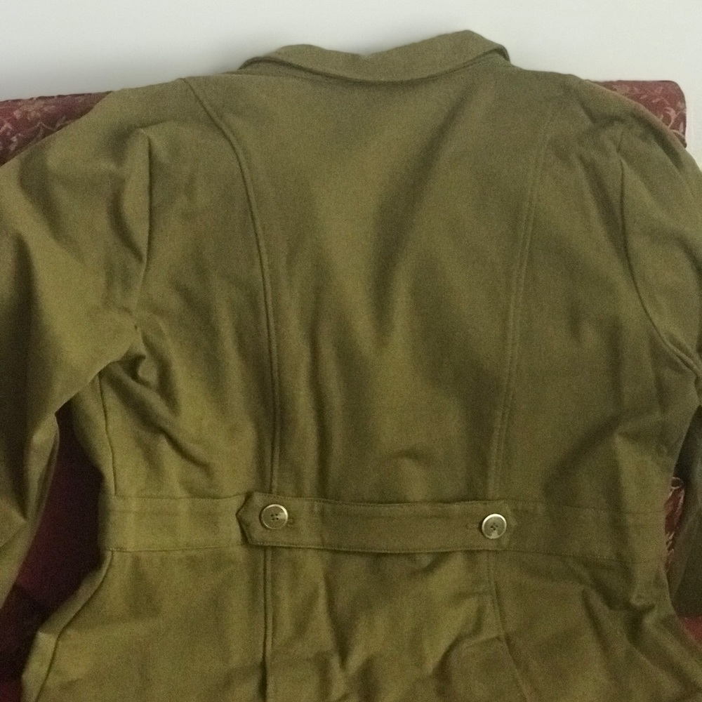 Jackets  olive, burgundy and blue.